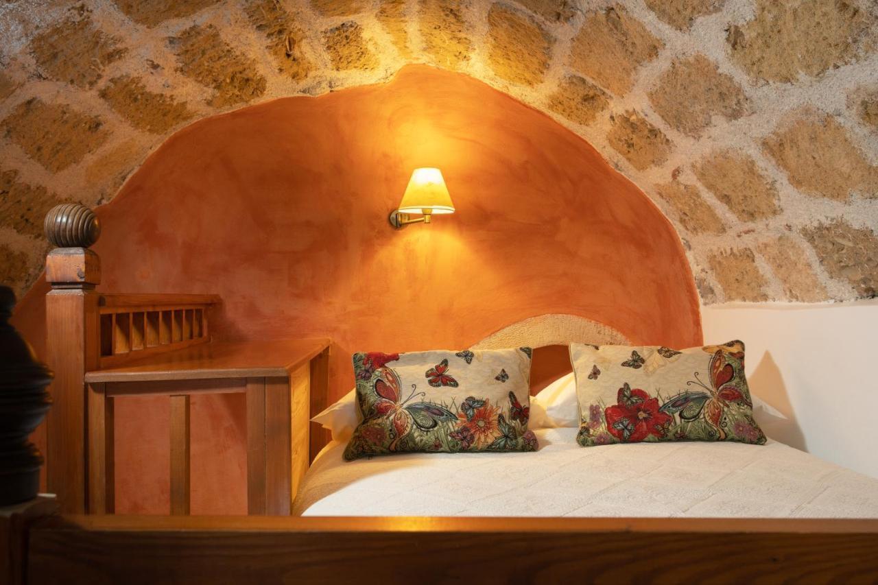Dorovinis Monemvasia Castlehouses Eksteriør bilde