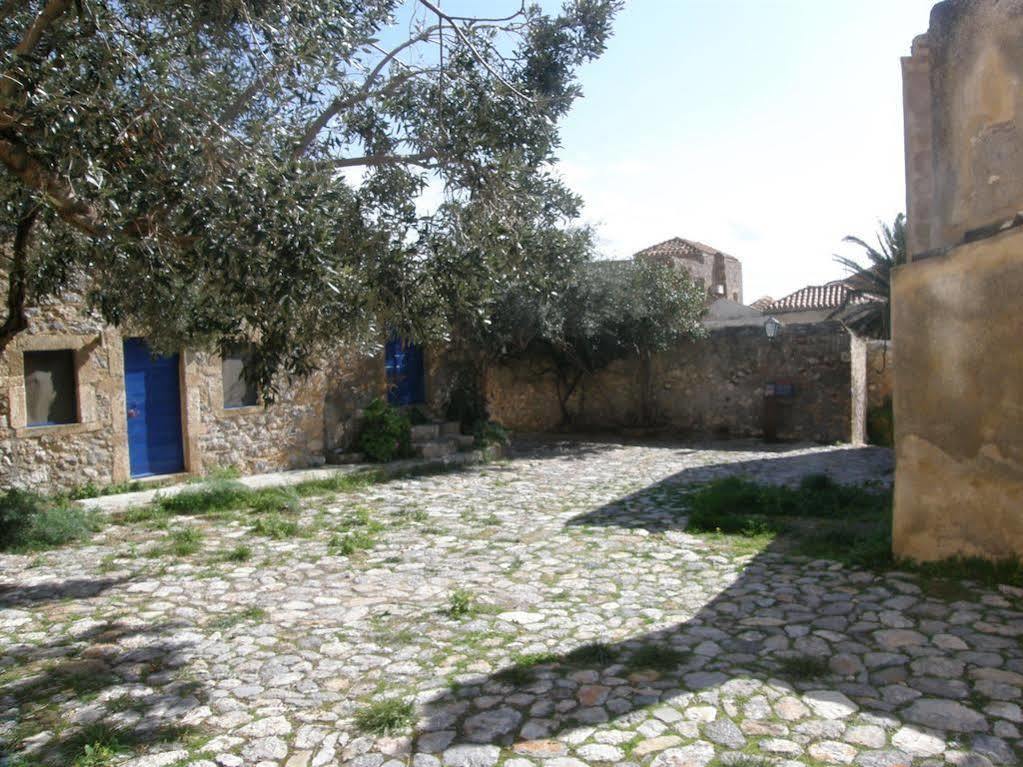 Dorovinis Monemvasia Castlehouses Eksteriør bilde