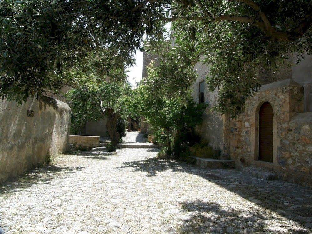 Dorovinis Monemvasia Castlehouses Eksteriør bilde
